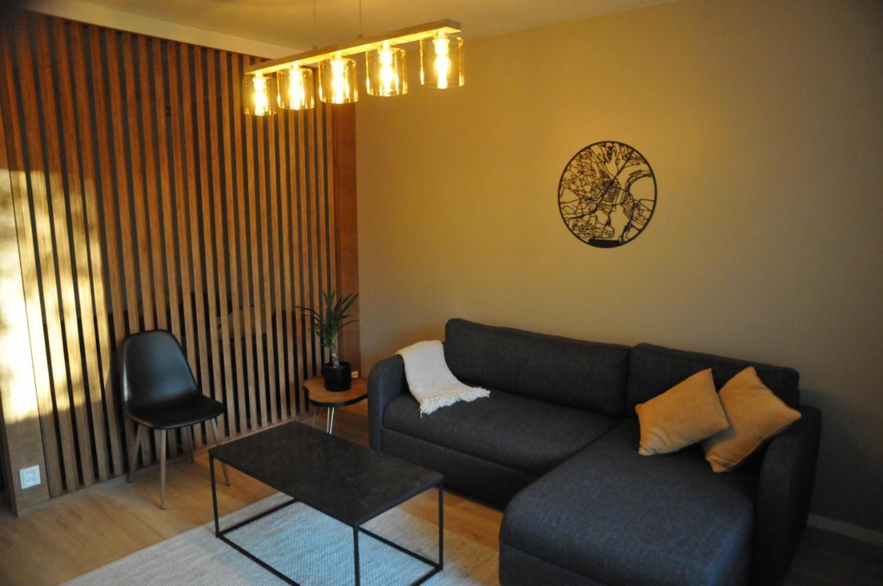 Apartment For Six Near Railway Station 로바니에미 외부 사진
